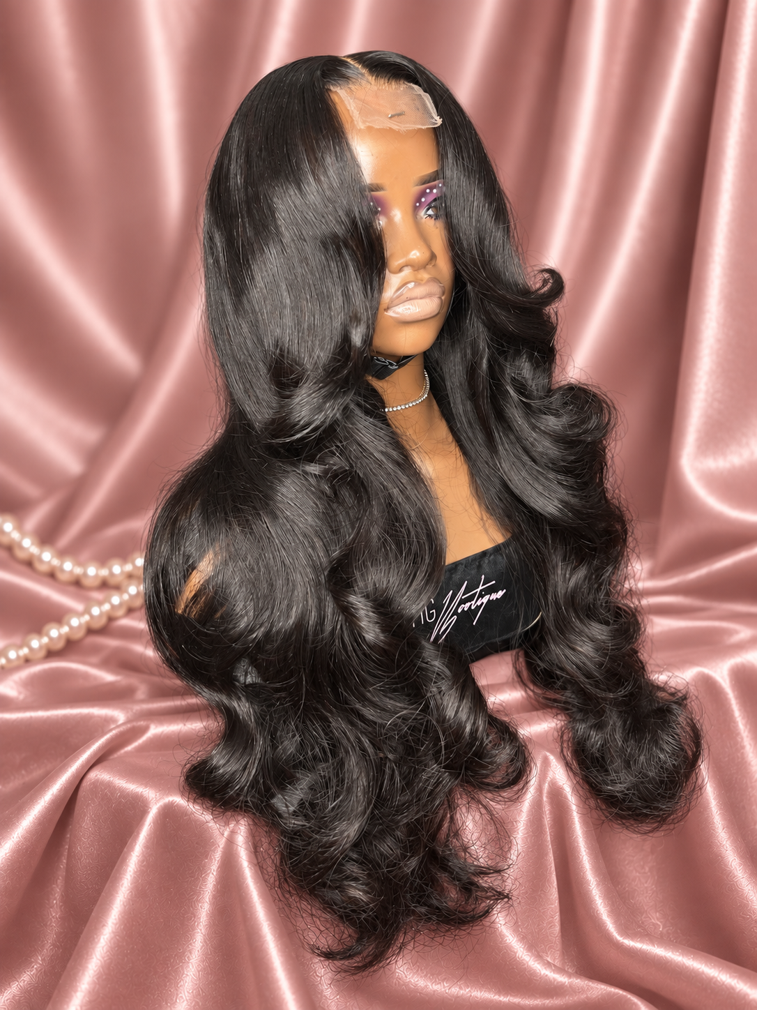 Jade wig, photo 2, on rose-champagne satin with ivory pearls