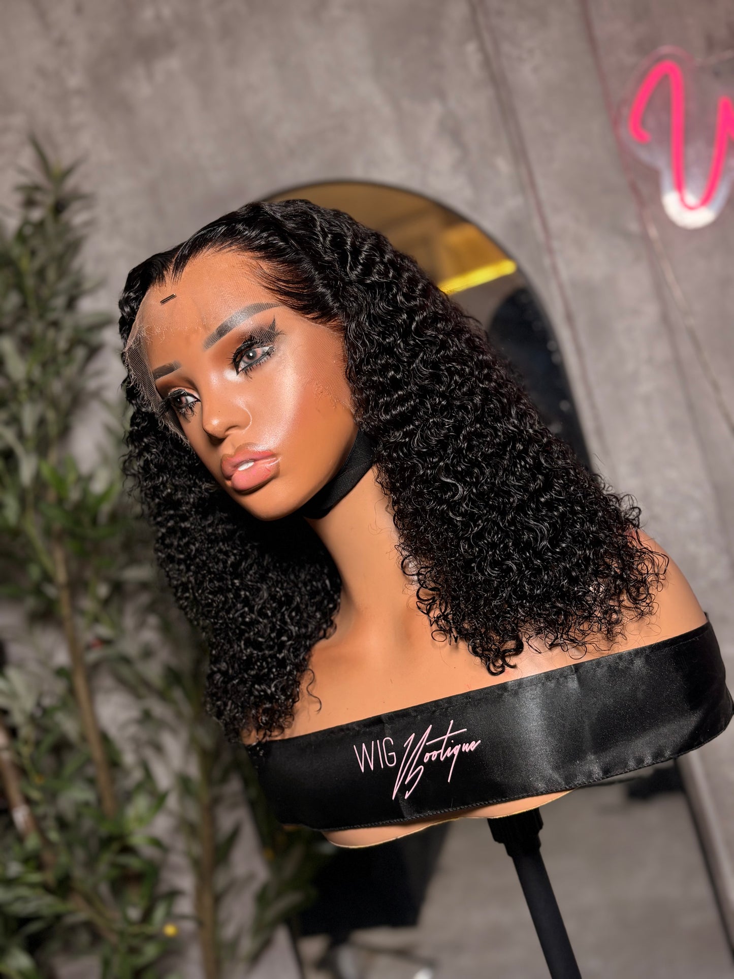 13x4 Curly Bob (On Hand)